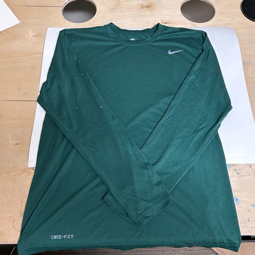 NIKE ‘The Nike Tee’